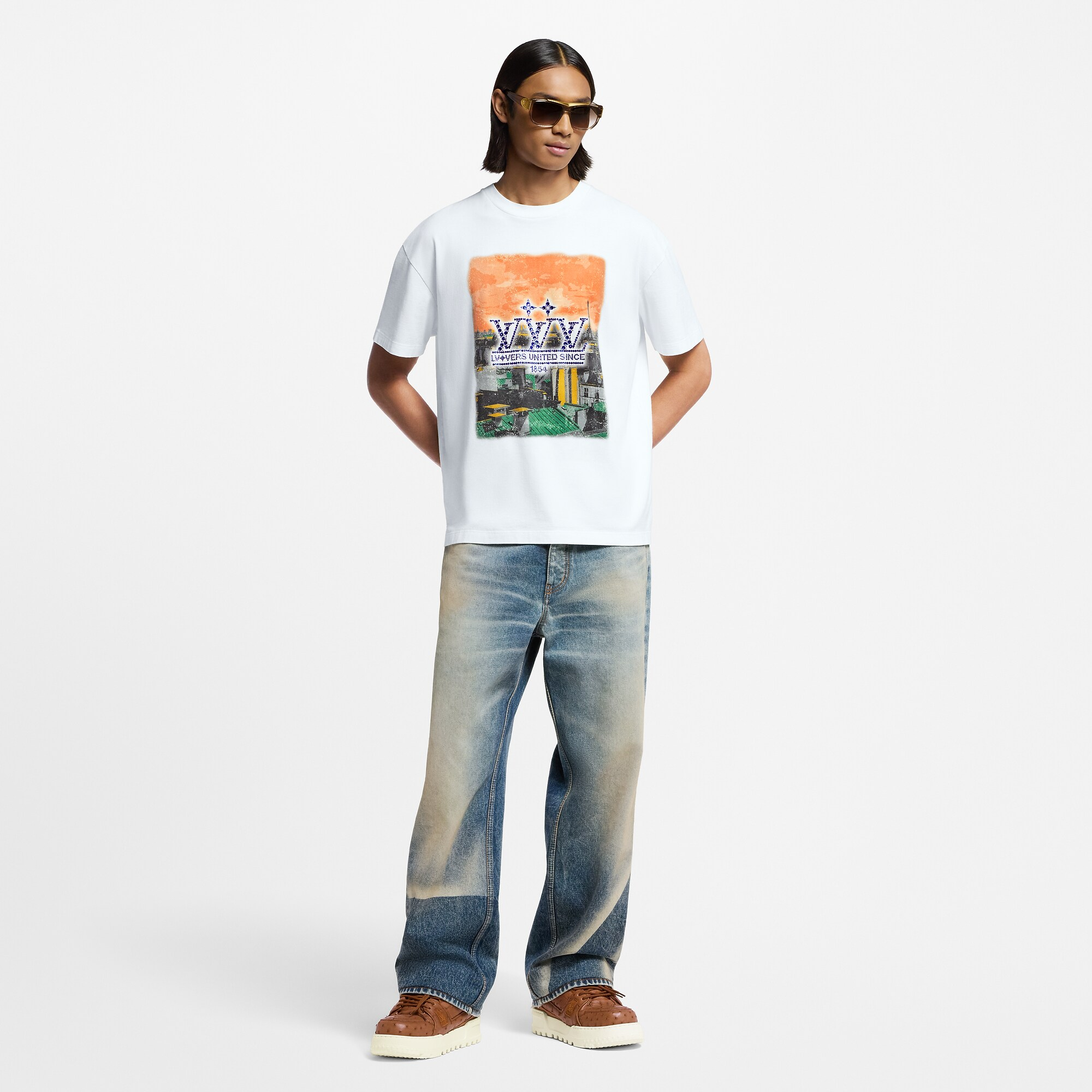 エンベリッシュド グラフィックコットンTシャツ