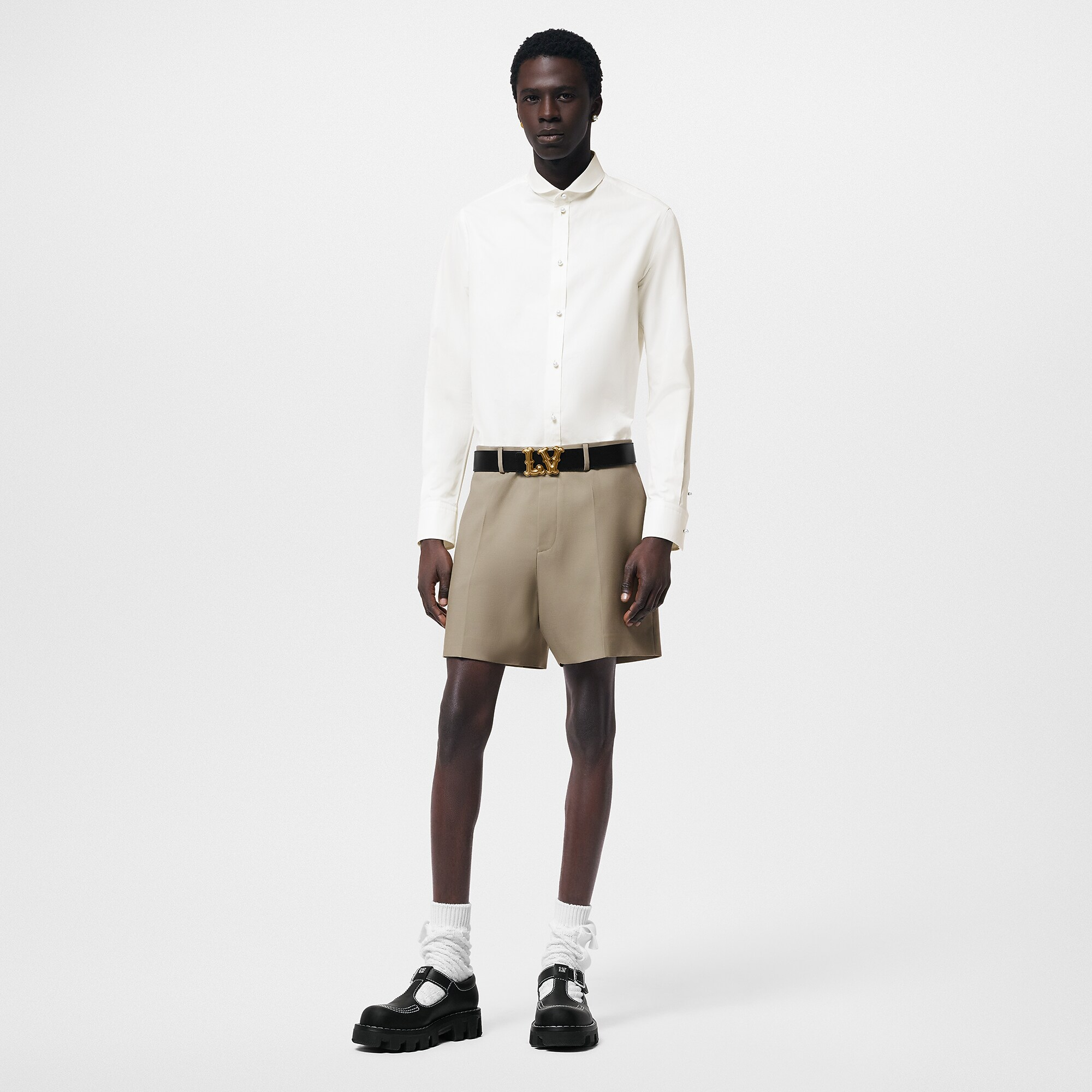 フィットロングスリーブコットンシャツウィズパールボタン
